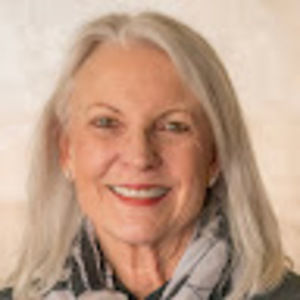 Meet your Posher, Hollis